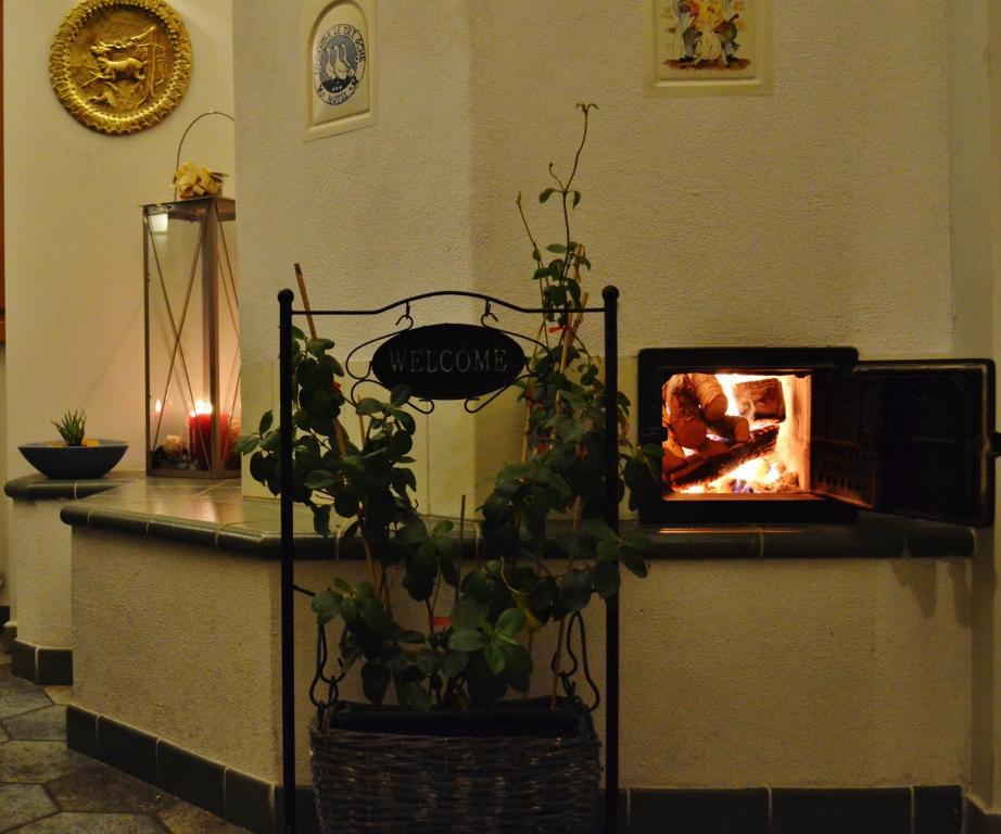 Hotel Locanda Le Tre Oche Molina di Ledro Luaran gambar