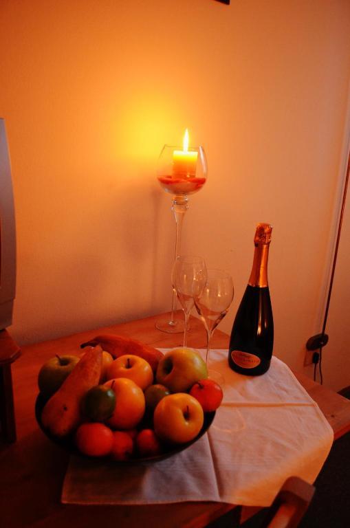 Hotel Locanda Le Tre Oche Molina di Ledro Luaran gambar