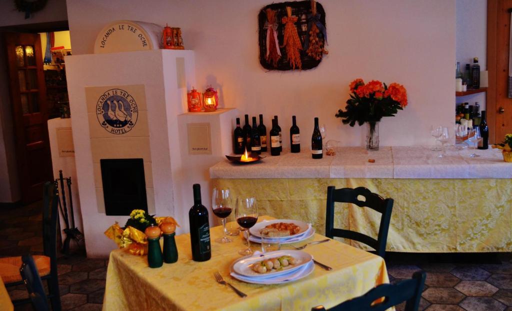 Hotel Locanda Le Tre Oche Molina di Ledro Luaran gambar