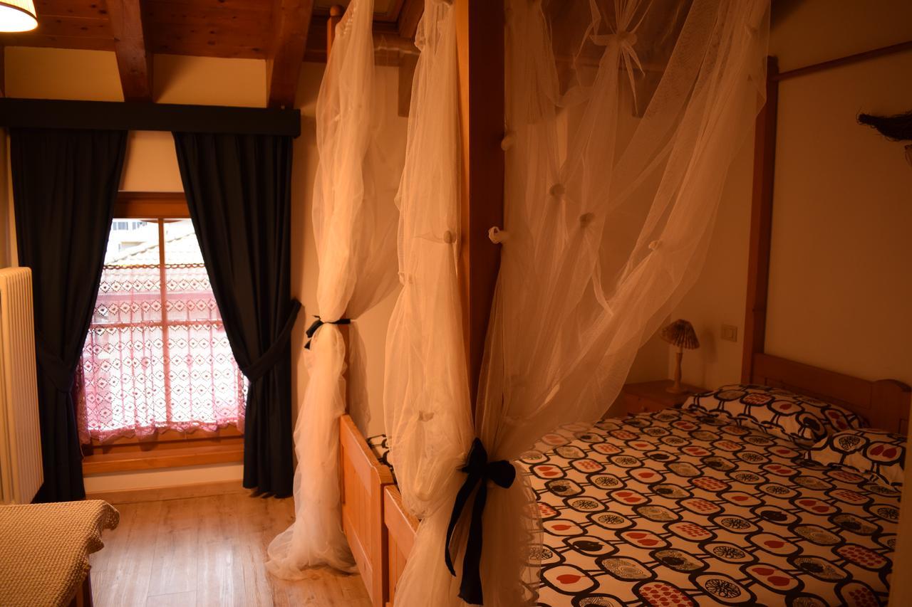 Hotel Locanda Le Tre Oche Molina di Ledro Luaran gambar