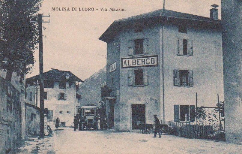 Hotel Locanda Le Tre Oche Molina di Ledro Luaran gambar